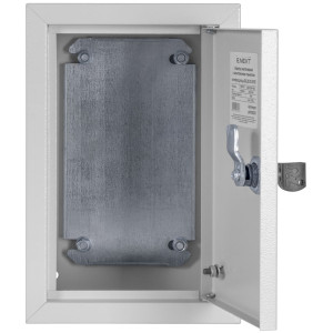 Корпус металевий e.mbox.pro.p.60.50.20 IP31 з монтажною панеллю (600х500х200)