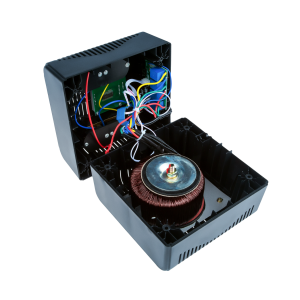 Стабілізатор напруги LPT-1000RD (700W)